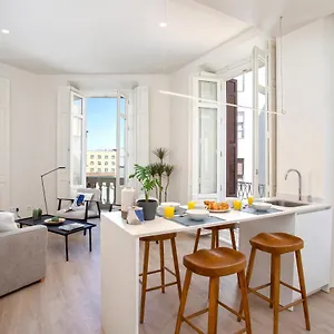 Apartment Thyssen Cisneros By Rent Me, Málaga